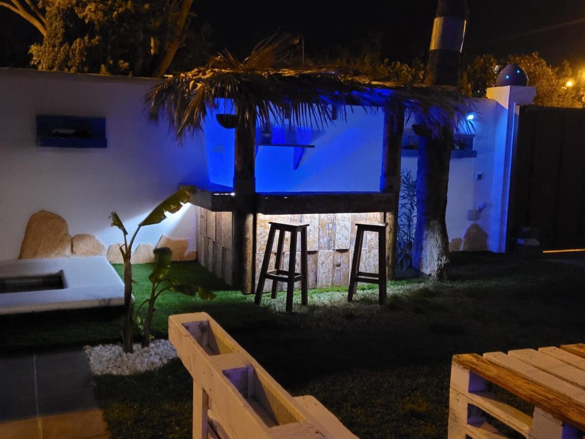Gatu Premium Lurberri Piscina Privada, 4 Dormitorios, 2 Banos, Parking , Jardines, 