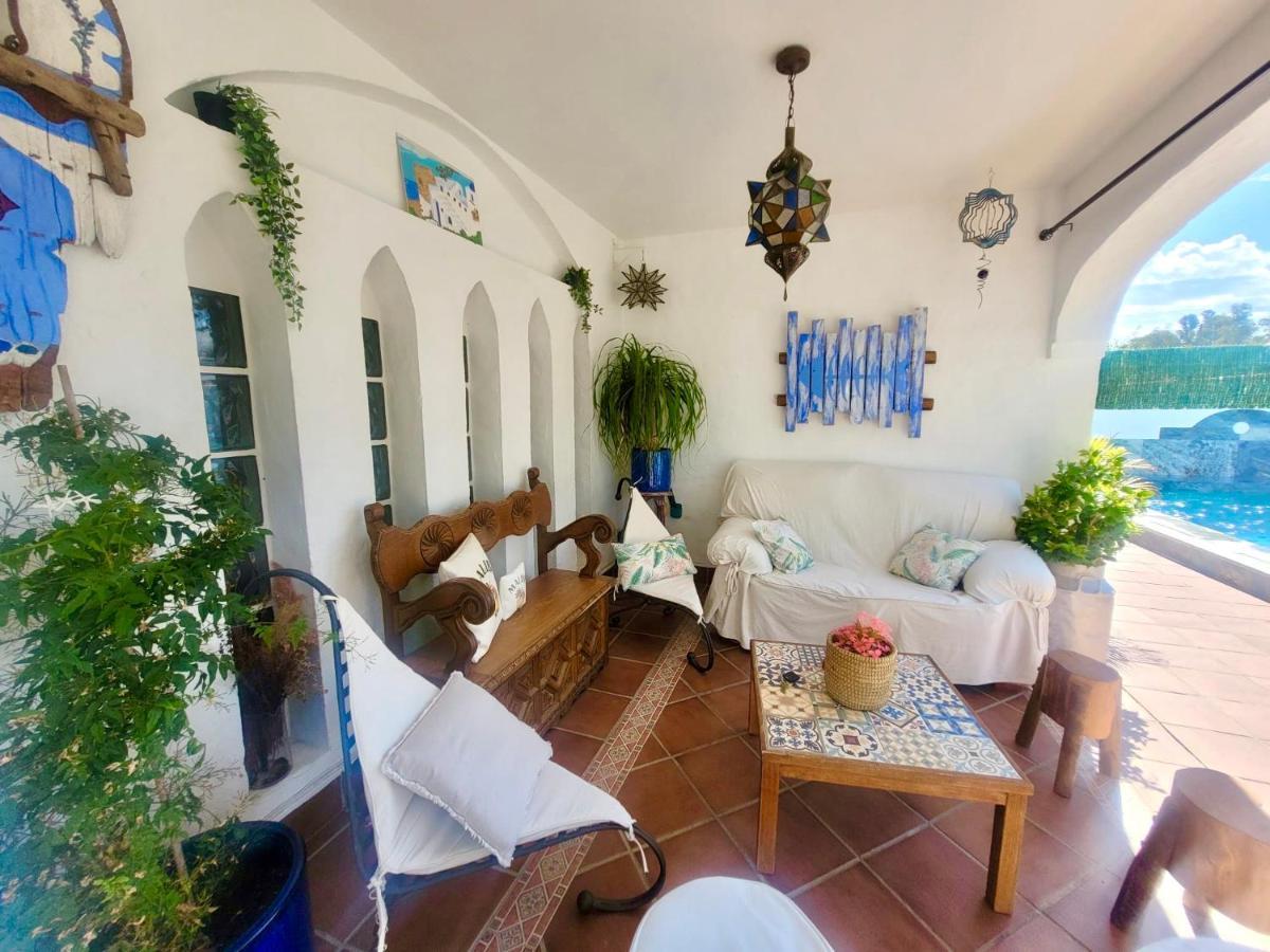 Сasa de vacaciones Gatu Lurberri Piscina Privada, 4 Dormitorios, 2 Baños, Parking , Jardín Y Barbacoa Chiclana de la Frontera